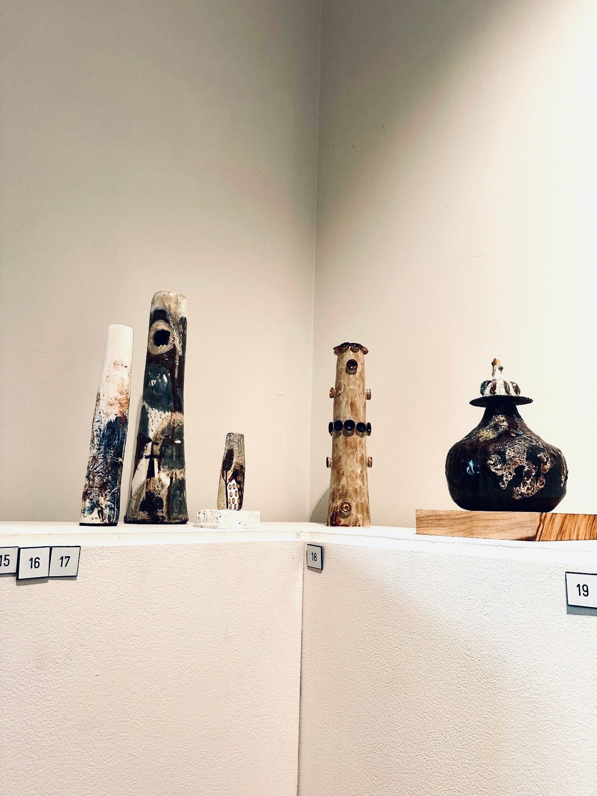 18. Guilded Vessel: Gilded Echoes